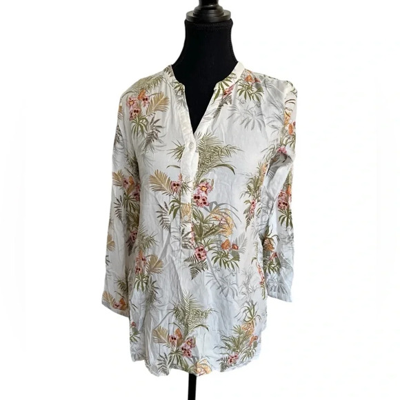 5/20$ Suzy  Shier floral flowy blouse with buttons size medium - Picture 1 of 5